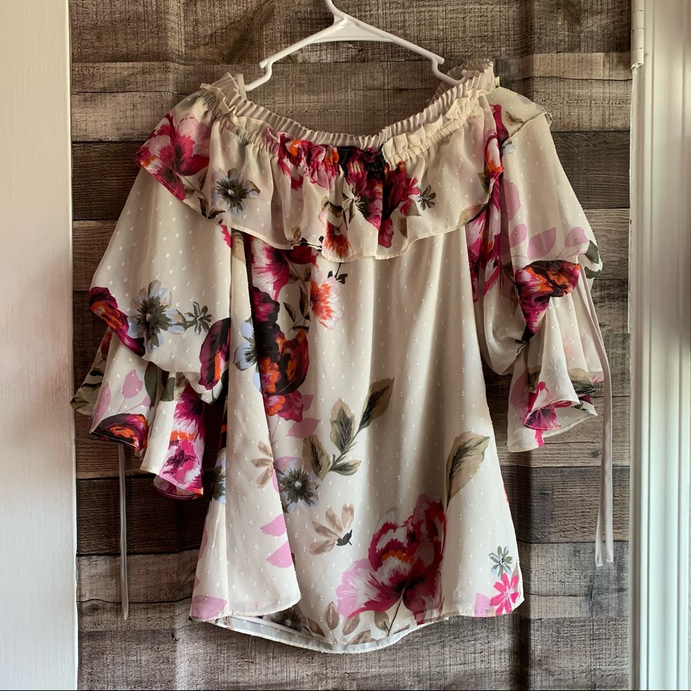 WHBM Off Shoulder floral top size Small